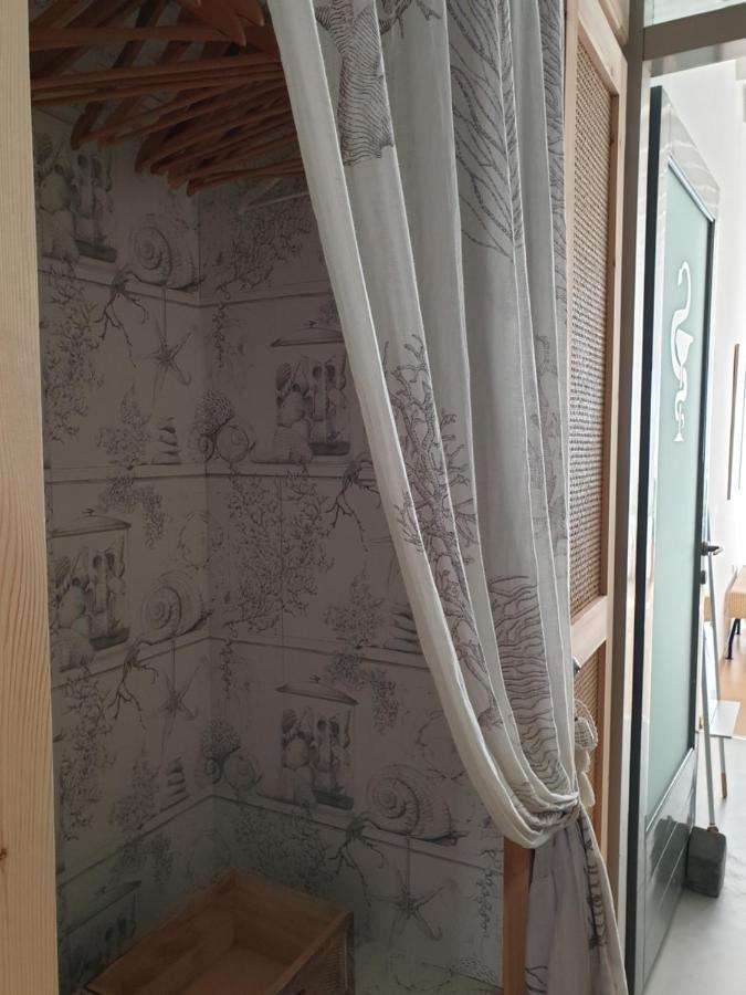 Aretousa Deluxe Downtown Apartment 스칼라 외부 사진
